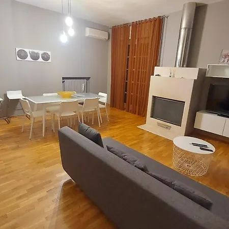 Apartment Le Strelizie *